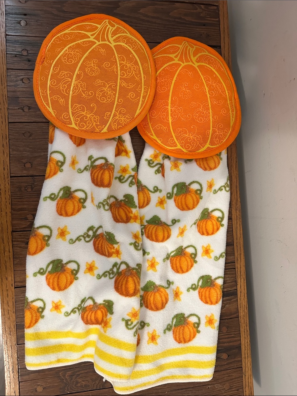 Pumpkin Hanging Towel Potholder Duo - Orange temptations